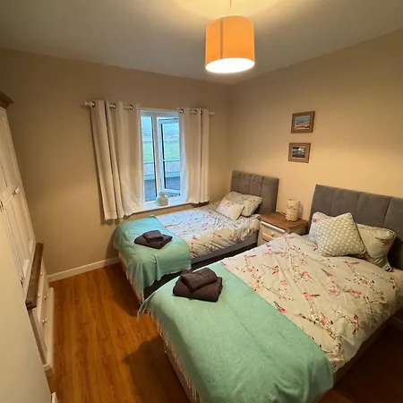 Holiday home Hughie's Farm *